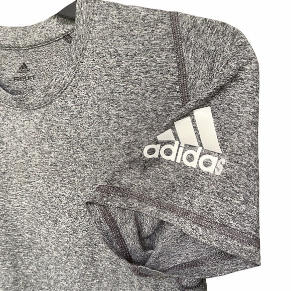 Adidas Freelift Men's Short Sleeve T Shirt Size Small S Gray - Picture 1 of 3